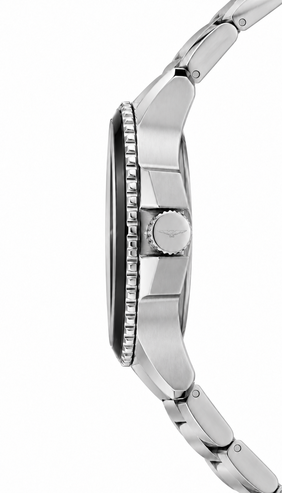 Longines HydroConquest Quartz L3.370.4.56.6 — vue de profil